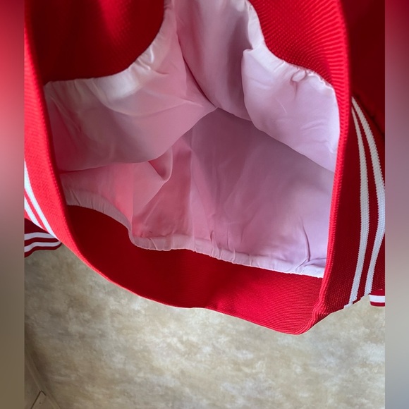 Vintage Hartwell 90s Red Windbreaker Jacket with White Stripes “REDS” Sports Med - Picture 3 of 8